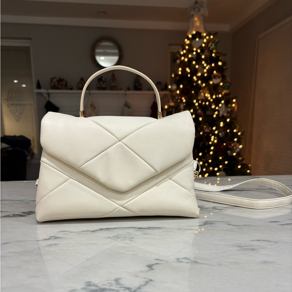 Elegant Cream Handbag